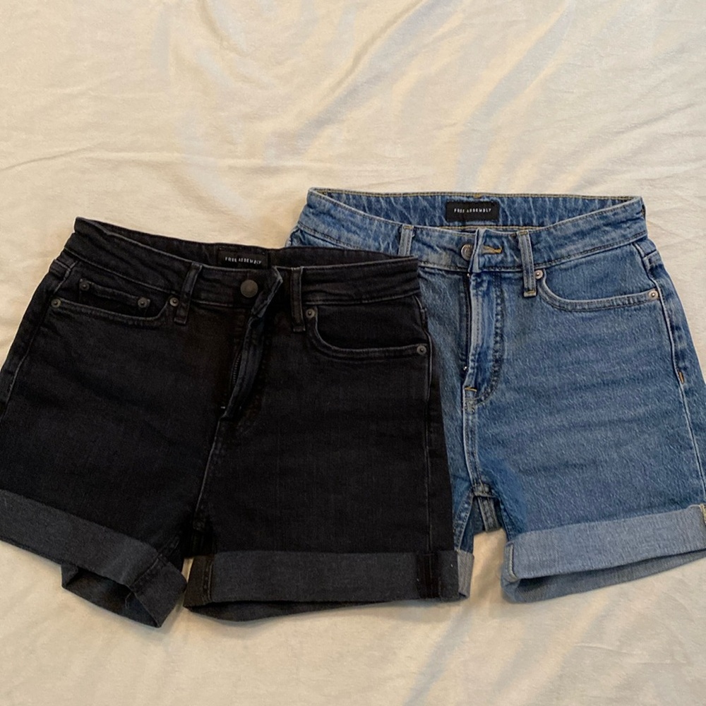 Set of 2 Free Assembly Jean shirts